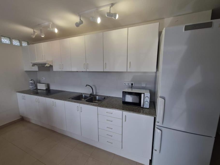 Апартаменты Cal Indigo - Unique Flat In Cap Salou - Mind & Feet In Water Экстерьер фото