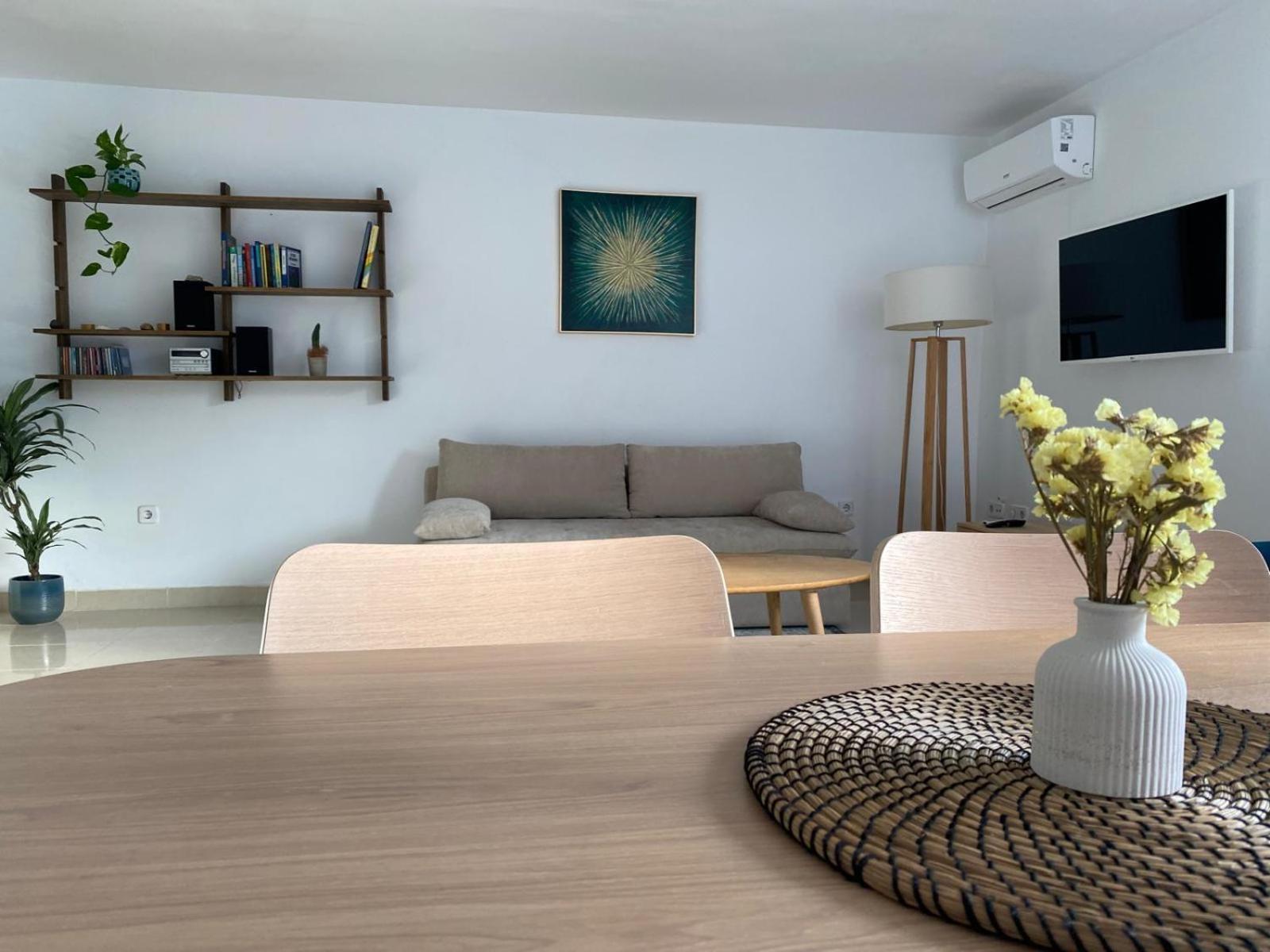 Апартаменты Cal Indigo - Unique Flat In Cap Salou - Mind & Feet In Water Экстерьер фото